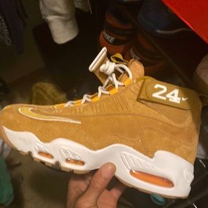 Air Griffey Max 1 size 9.5